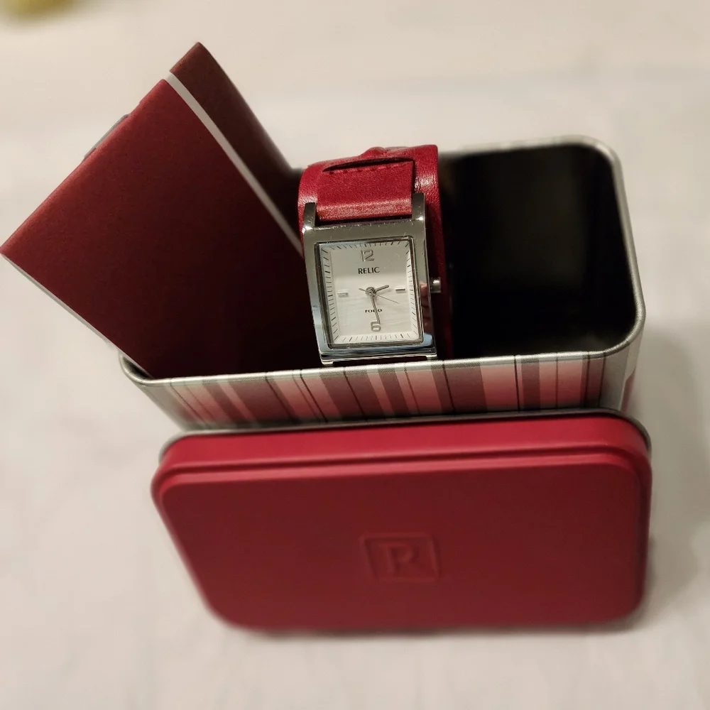 Rectangular Unisex Watch - Picture 2 of 5